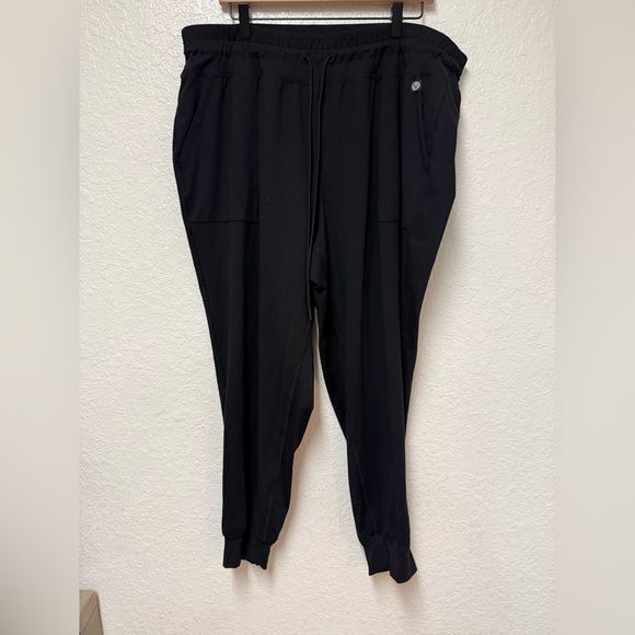 Lane Bryant Pants - LIVI for Lane Bryant Black Jogger Pants Size 22/24